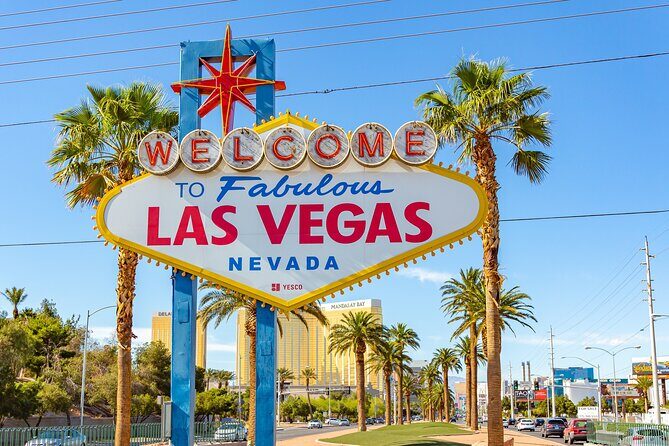Vegas Vibes & Icons: Private City Highlights Tour - Key Points