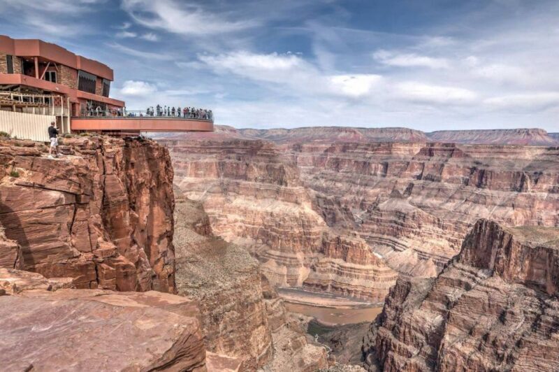 Vegas: VIP West Rim Helicopter Tour + Skywalk Option - What the Reviews Say
