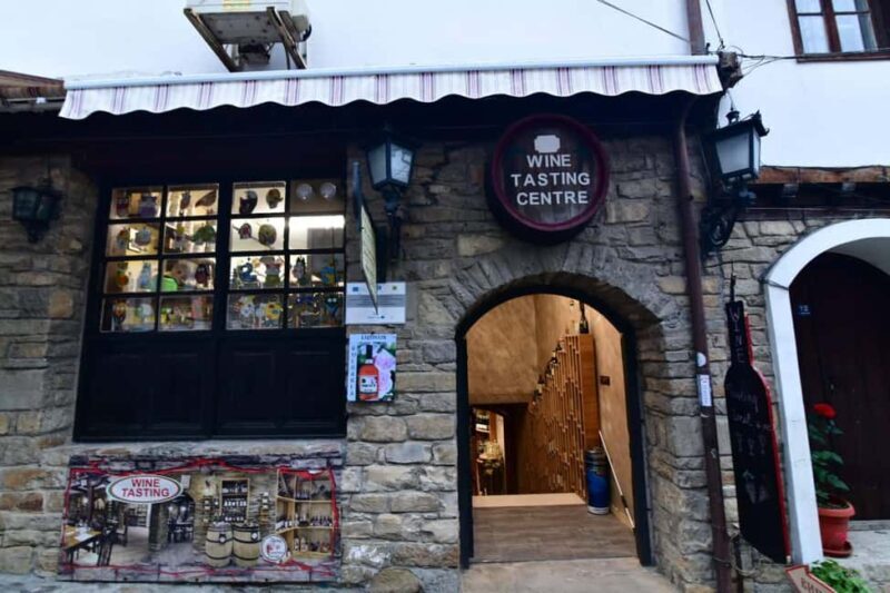 Veliko Tarnovo: 5 local wines with Bulgarian Appetiezers - What You Can Expect from the Tour