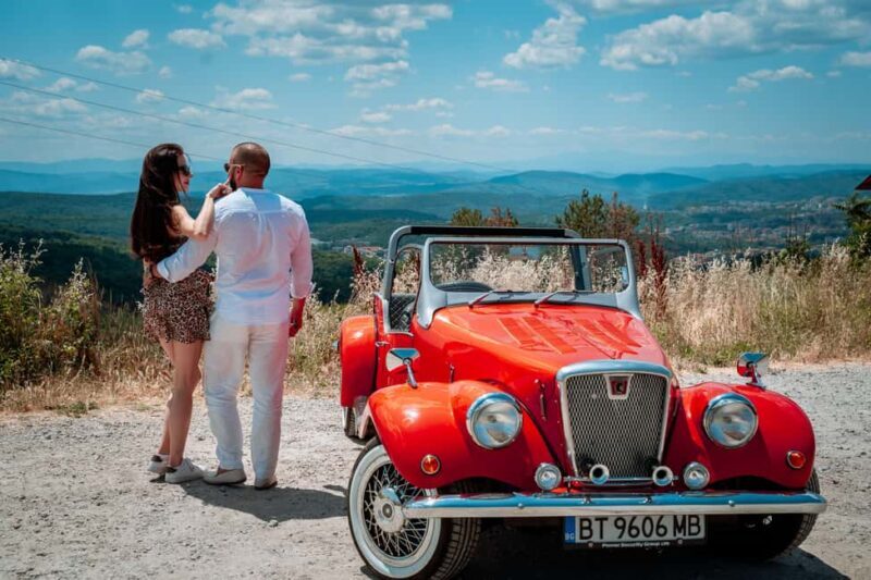 Veliko Tarnovo: Vintage Car Tour with Guide - The Experience: Pros and Cons