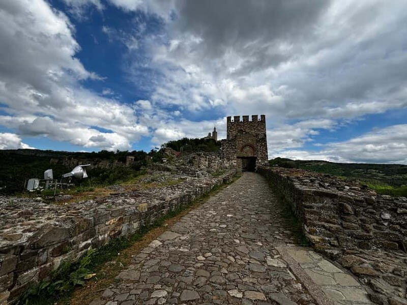 Veliko Turnovo-Bulgarian old capital and Arbanasi - Who Should Consider This Tour?