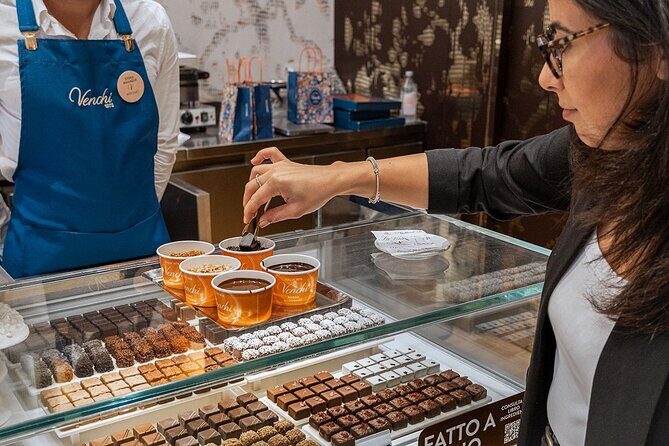 Venchi Piazza Maggiore: Chocolate Tasting Experience in Bologna - Key Points