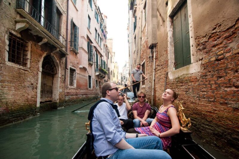 Venetian Private Sandolo tour - What Reviewers Love and Caution About