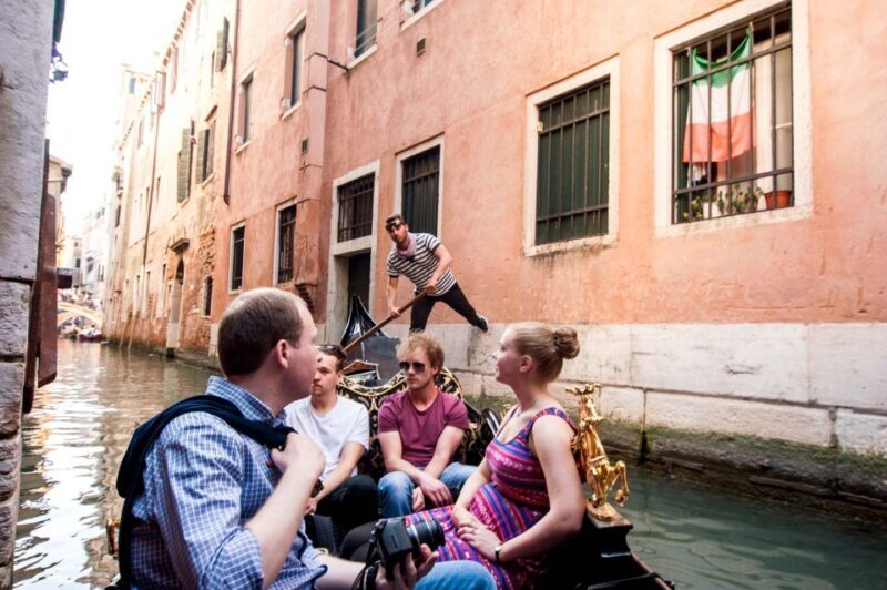 Venetian Private Sandolo tour - Who Should Consider This Tour?