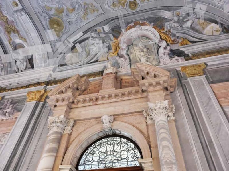 Venice: 1700 Grand Canal Palace Insight & Casanova's Allure - Key Points