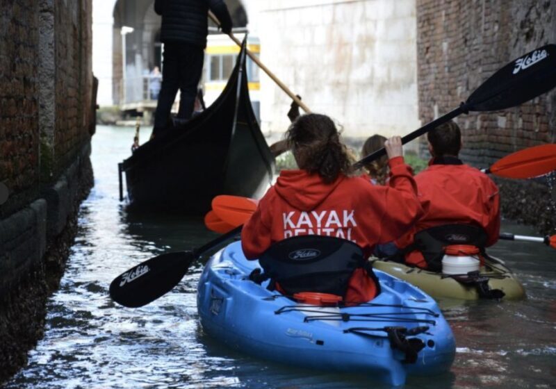 Venice: 60' Quick Kayak Tour of Venice with guide - Why This Kayak Tour Stands Out