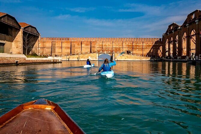 Venice Beginner's Kayak Tour: train & visit the Medieval Arsenal - Who’s This Tour Best For?