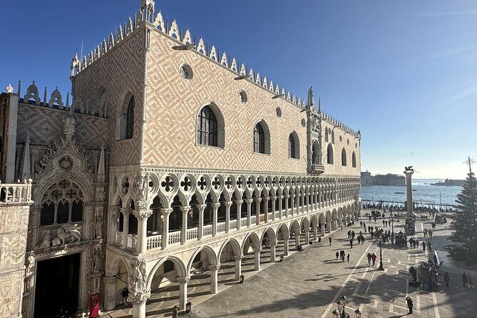 Venice City Highlights Small Group Walking Tour with Local Guide - Why This Tour Might Be a Great Fit for You