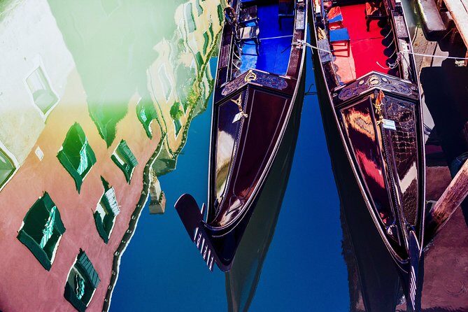 Venice: Classic 30-Minute Gondola Ride Through the Canals - Authentic Voice from Travelers