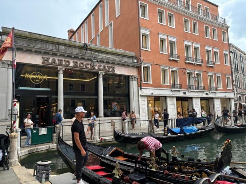 Venice Delights: Coffee & Food Experience Walking Tour - What to Expect at Each Stop