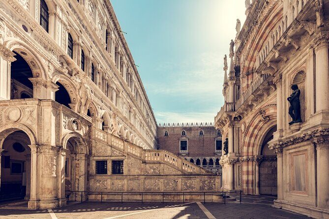 Venice: Doge's Palace and St. Mark's Basilica Private Guided Tour - The Experience in Detail