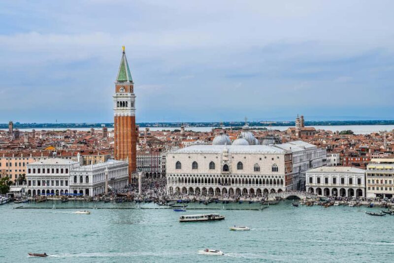 Venice: Doge's Palace, Bridge of Sighs, Prisons, Correr & Audio Guides - What to Expect from the Tour