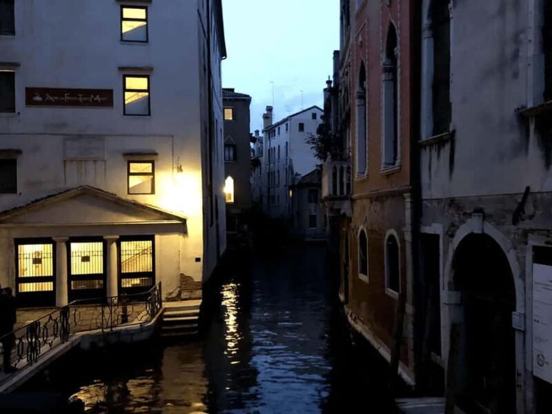 Venice Ghost Tour: Explore Haunted Legends & Ancient Ruin - What to Expect from the Venice Ghost Tour