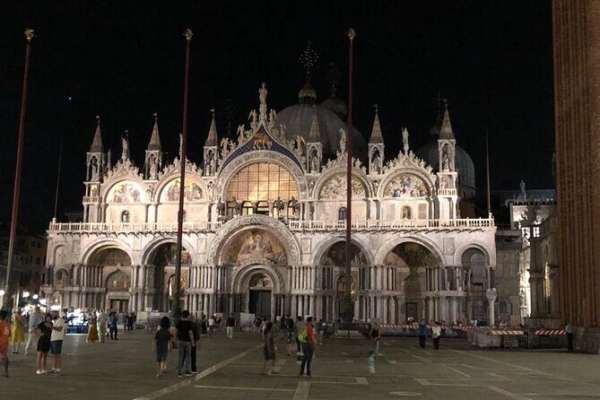Venice: Ghosts and Legends Evening Private Walking Tour - Exploring Venice at Night: What the Tour Offers