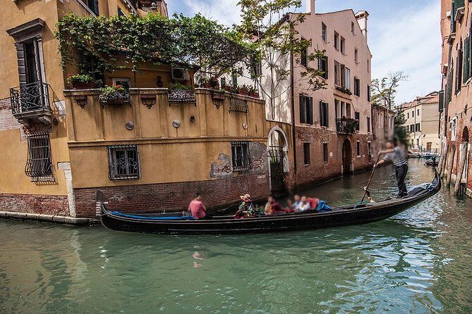 Venice Gondola Experience - FAQs