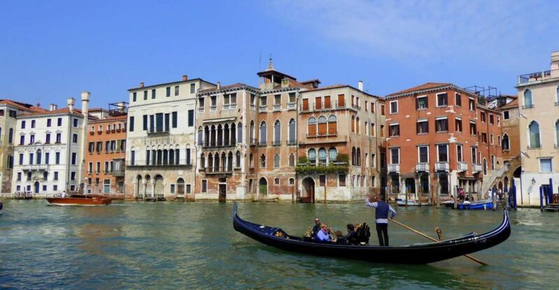 Venice: Gondola Ride and St Mark's Basilica - Frequently Asked Questions