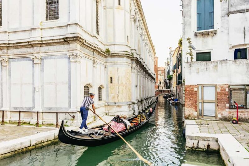 Venice: Highlights and Hidden Gems Night Walking Tour - What to Expect from the Tour