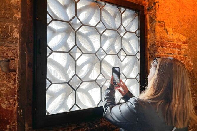 Venice in A Day: St Mark's Basilica, Doge's Palace & Gondola Ride - Who Should Consider This Tour?