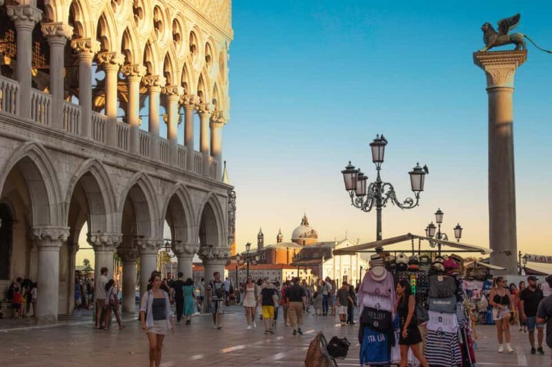Venice: Insider Tour Rialto Market, St. Mark & Doges Palace - Key Points