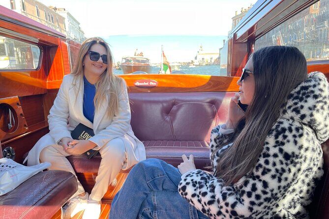 Venice: Marco Polo Airport Private Transfer to Hotel by Car& Boat - How the service is run