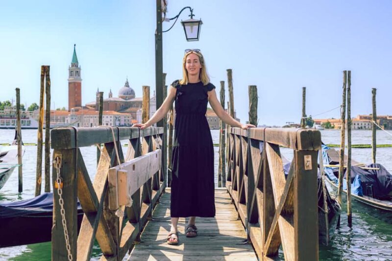 Venice: Memories in Pictures - FAQ