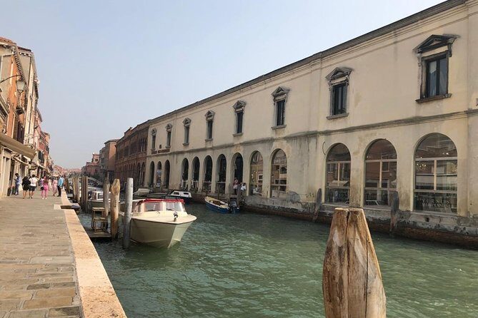 Venice: Murano & Burano Private Tour with Boat & Glass Blowing - The Downsides to Keep in Mind