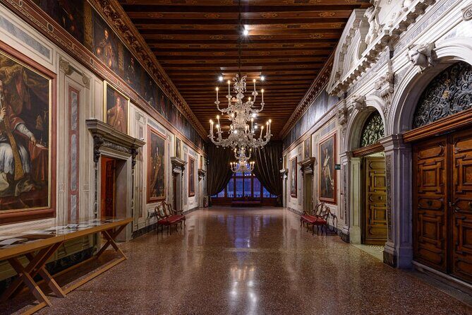 Venice Palazzo Mocenigo: History of Textile, Costume and Perfume - An Honest Look at the Palazzo Mocenigo Tour