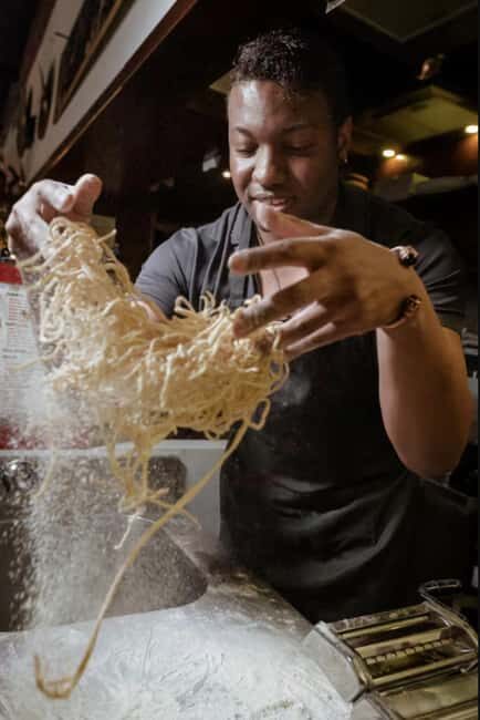 Venice: Pasta Carbonara Cooking Class with Wine - The Food and Drink: A Real Treat