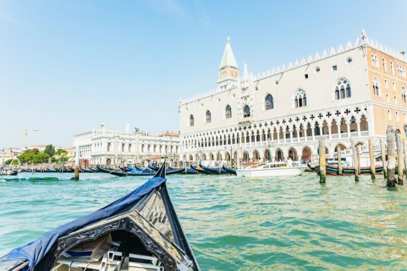 Venice: Private Crafted Gondola Ride Along Grand Canal - FAQ