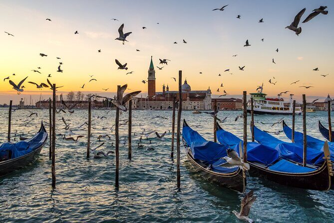 Venice Private Gondola Ride: Explore Hidden Canals and Sights - Practical Aspects: What You Need to Know