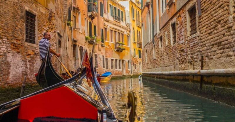 Venice: Private Gondola Tour - Key Points