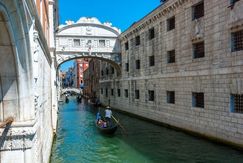 Venice: Private Gondola Tour - The Practicalities