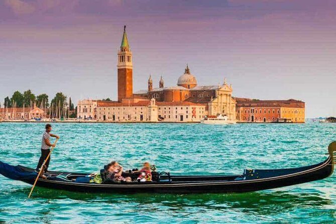 Venice: Private Serenade Gondola Tour - 30 minutes - What to Expect from the Tour