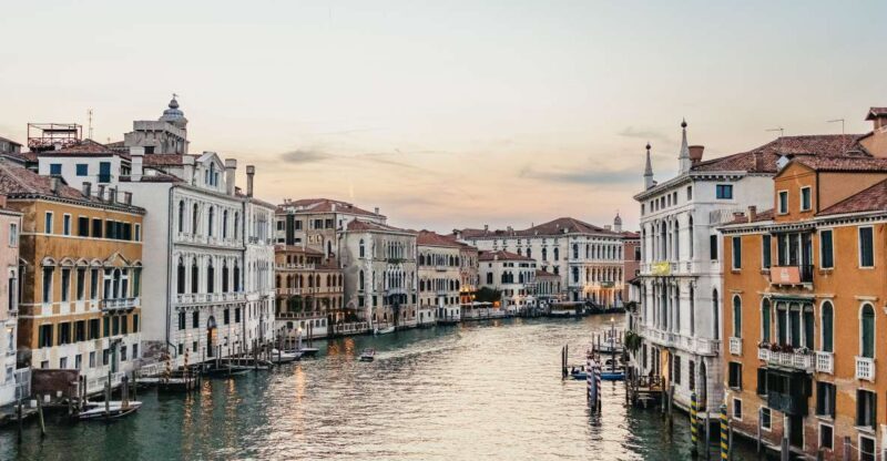 Venice: Private Walking Tour with a Local - How the Tour Works