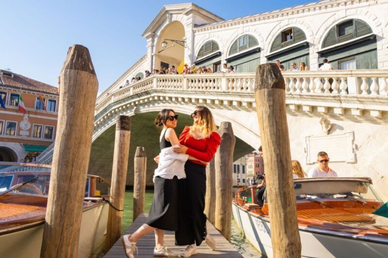 Venice: Professional Photoshoot at the Rialto Bridge - The Experience Itself: A Closer Look