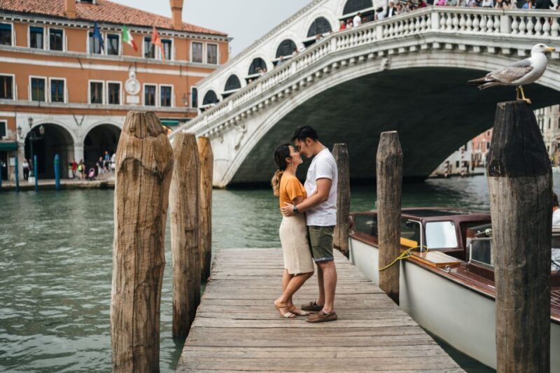 Venice: Professional Photoshoot at the Rialto Bridge - FAQs