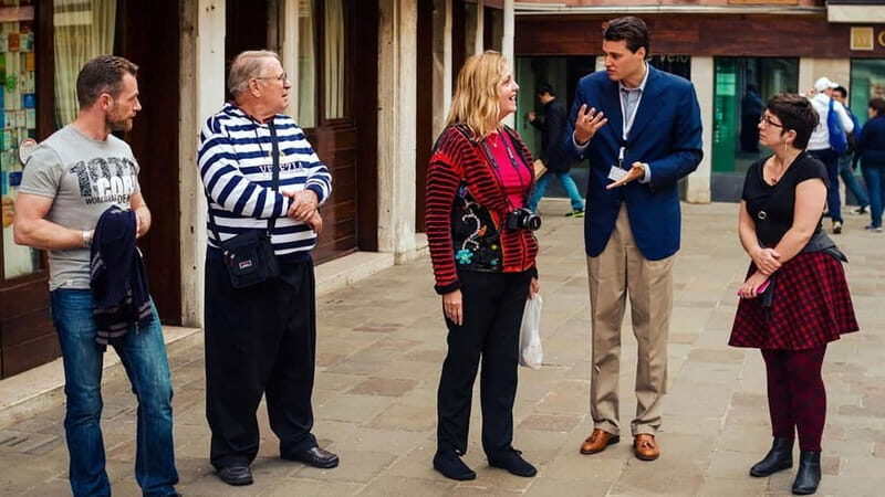 Venice : Secret Venice Walk, Artisan Alleys & Hidden Stories - Marco Polo’s House: A Quiet Slice of Exploration History