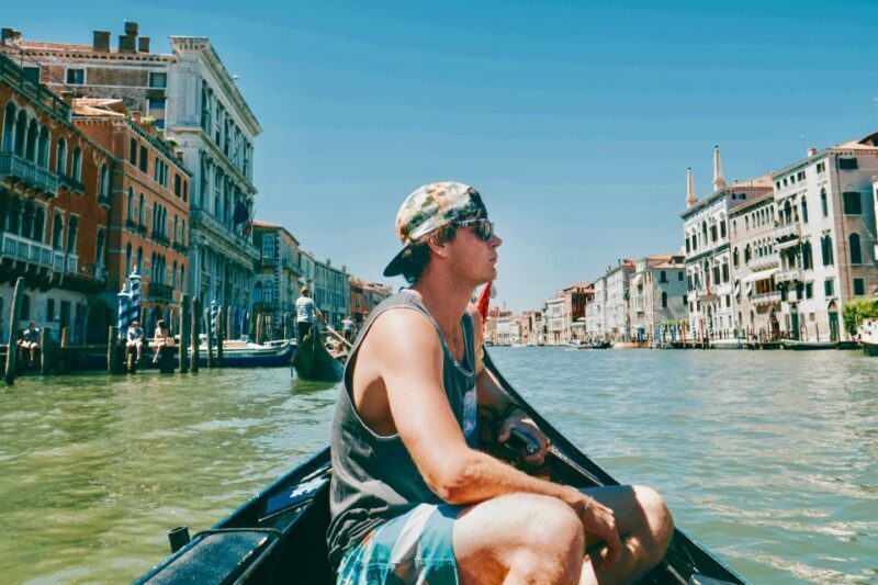 Venice: Shared Gondola Ride through the Lagoon City - Practical Tips for Your Gondola Ride