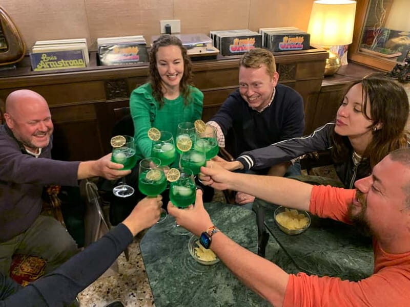 Venice: Spritz Walking Tour with 4 Spritzes and Local Tapas - Key Points