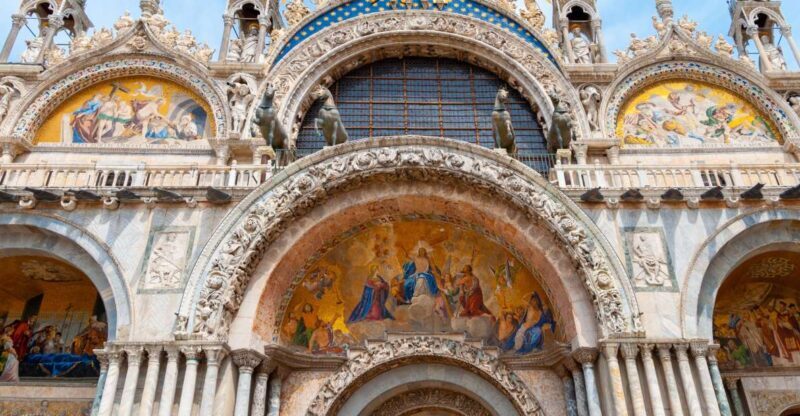 Venice: St. Mark's Basilica and Gondola Morning Tour - Exploring Venice’s Iconic Highlights: St. Marks Basilica and Gondola Tour
