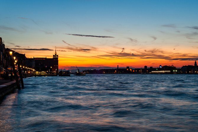 Venice: Sunset Lagoon Experience - Venice: Sunset Lagoon Experience – A Relaxed Way to See the City