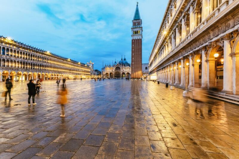 Venice: The Ghost & Legends Walking Tour - The Itinerary: A Walk Through Venices Darker Tales