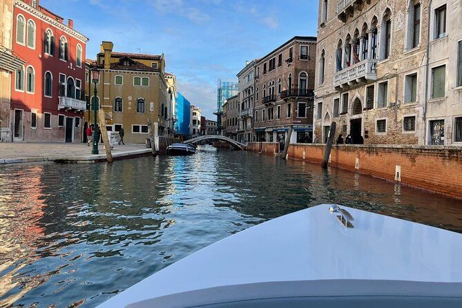 Venice: The Hidden Canals on an Electric Boat - Drinks and Food Notes: What You Might Get