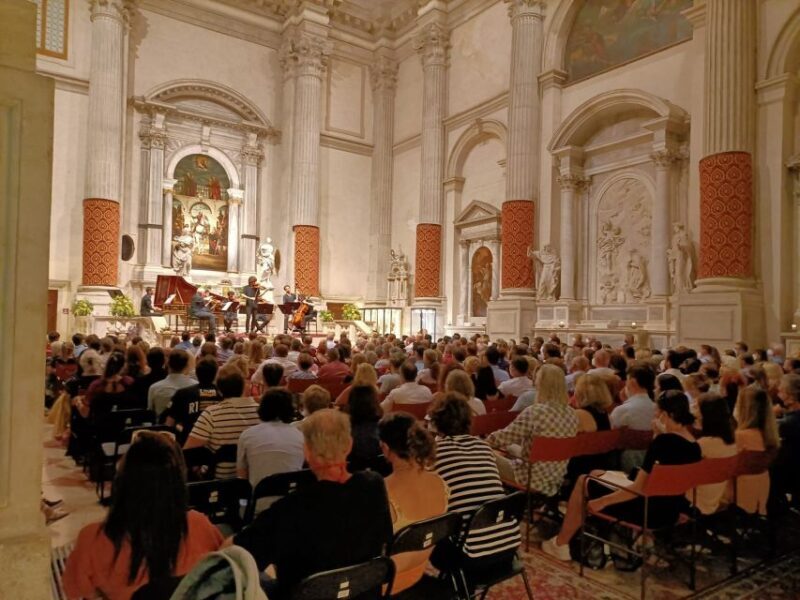 Venice: Vivaldi Baroque Concert Ticket and Free Music Museum - Key Points