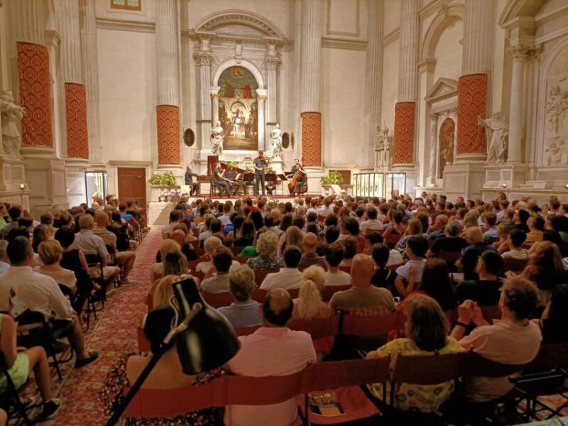 Venice: Vivaldi's Four Seasons Concert & Music Museum Visit - Key Points