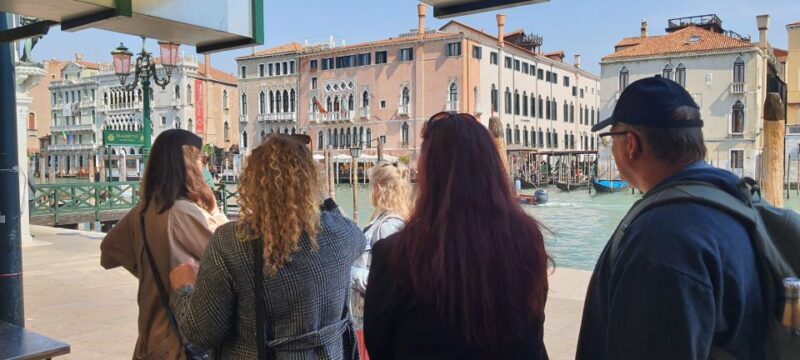 Venice: Walking Guided Tour of the City Must-See Sites - Practicalities and Tips