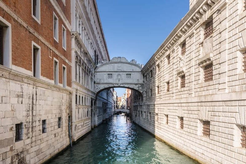 Venice: Winter Walking Tour & Romantic Gondola Ride Upgrade - The Sum Up