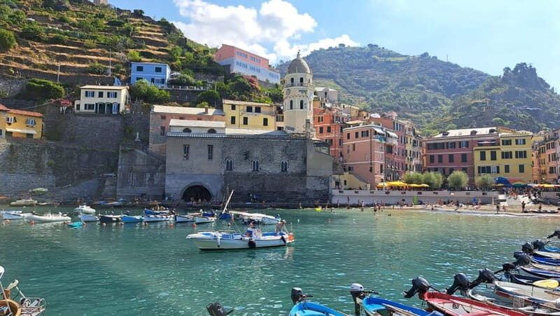 Vernazza: Cinque Terre Cruise with Sunset Aperetif Option - Key Points