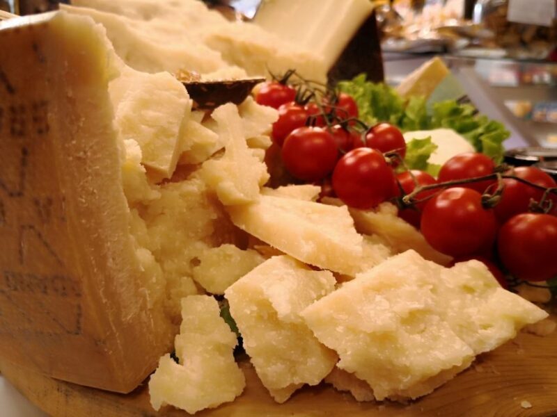 Verona: Cheese Tasting and Pairing - A Closer Look at the Cheese Tasting Experience