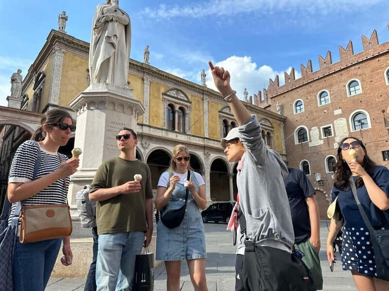 Verona Guided Walking Tour of the City's Top Highlights - Key Points